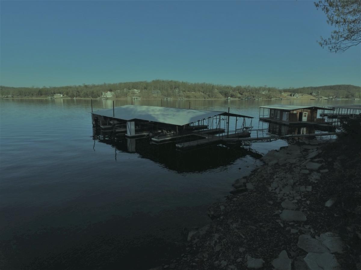 Wilsons On The Lake Hotel Camdenton Exterior foto